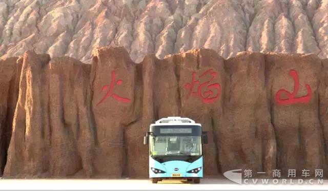 实力征服海拔5190米那根拉山 比亚迪K8西藏高原测试圆满成功6.jpg 实力征服海拔5190米那根拉山 比亚迪K8西藏高原测试圆满成功6.jpg
