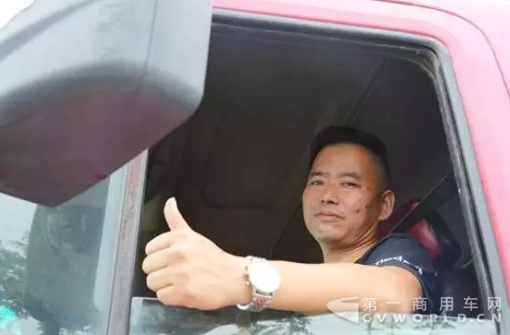 最佳卡友!点赞格尔发“洪荒之力”用户张荣生2.png 最佳卡友!点赞格尔发“洪荒之力”用户张荣生2.png