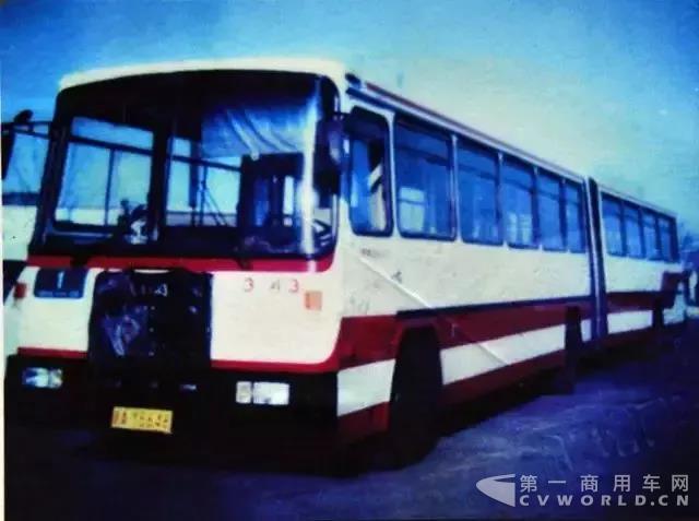 BK6180汽车.jpg BK6180汽车.jpg