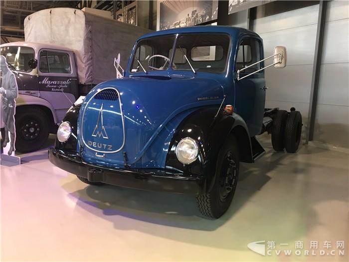 老爷车5.jpg