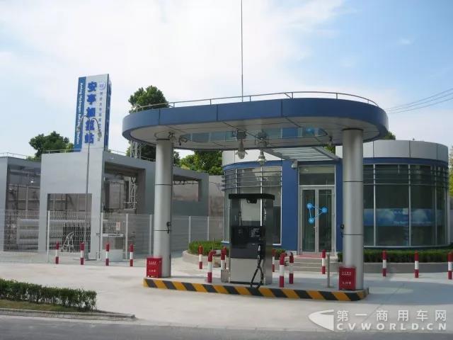 宇通1.jpg 宇通1.jpg