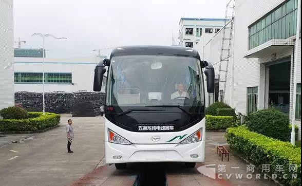 五洲龙股份1500台纯电动客车陆续交付,既是里程碑,也是新起点3.jpg 五洲龙股份1500台纯电动客车陆续交付,既是里程碑,也是新起点3.jpg