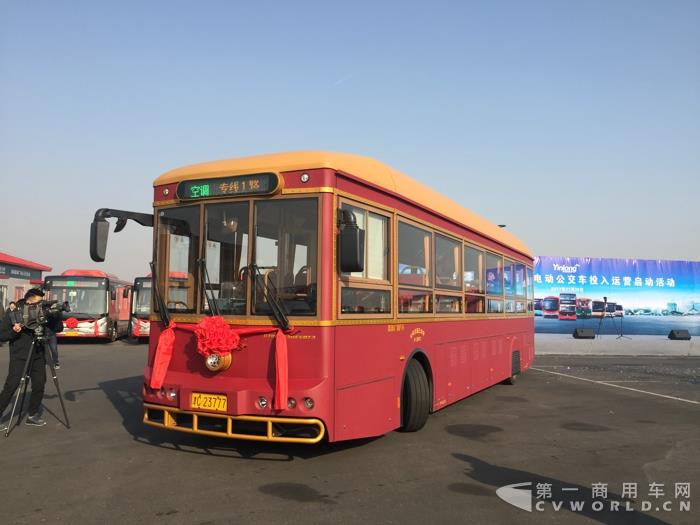 银隆纯电动仿古铛铛车 (4).jpg 银隆纯电动仿古铛铛车 (4).jpg
