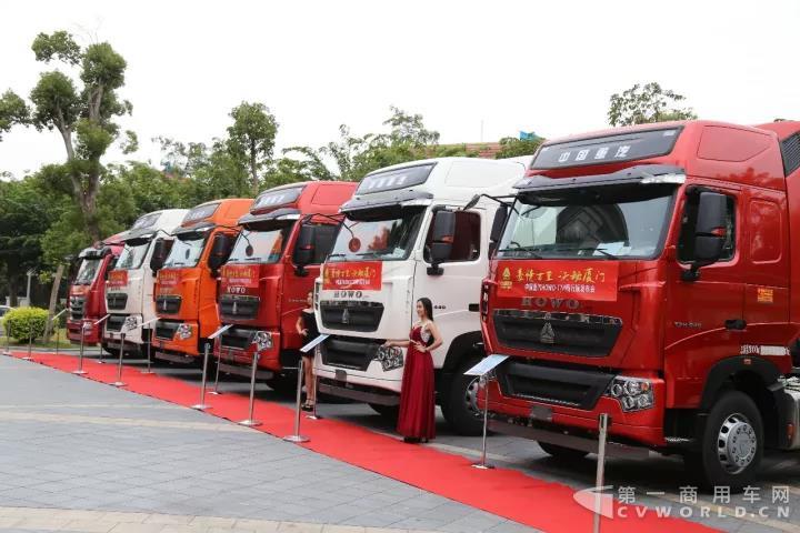 中国重汽HOWO-T7H新车发布会在厦圆满落幕,现场订购216台.jpg 中国重汽HOWO-T7H新车发布会在厦圆满落幕,现场订购216台.jpg