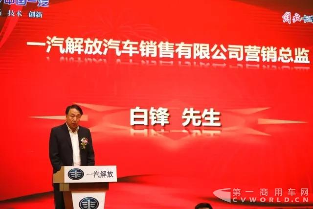 中卡新车型,邂逅南京城1.jpg 中卡新车型,邂逅南京城1.jpg