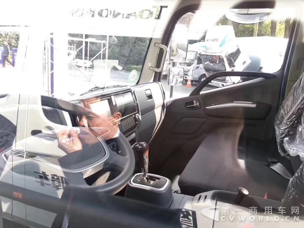 蓝牌轻卡也有自动挡 福田奥铃装6挡AMT1.png 蓝牌轻卡也有自动挡 福田奥铃装6挡AMT1.png