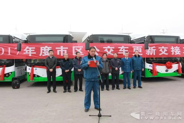 青岛投放372辆比亚迪纯电动公交车.jpg 青岛投放372辆比亚迪纯电动公交车.jpg