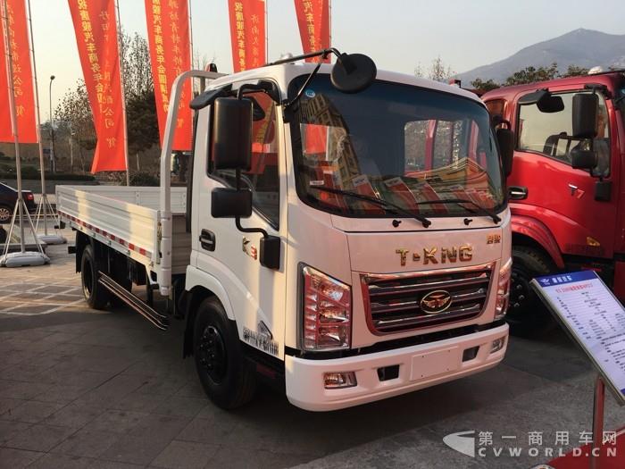 欧铃K3运输车,搭载康明斯发动机 (2).jpg
