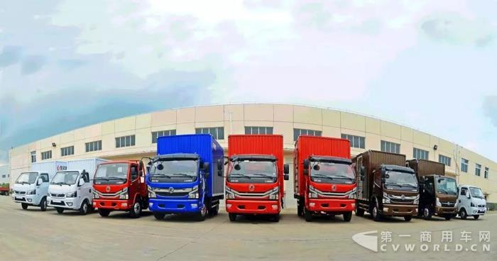 东风轻型商用车4.jpg 东风轻型商用车4.jpg
