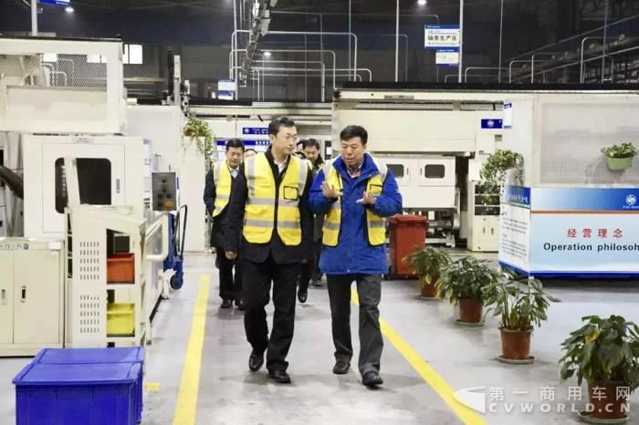 福田汽车集团总经理巩月琼一行访问法士特2.jpg 福田汽车集团总经理巩月琼一行访问法士特2.jpg