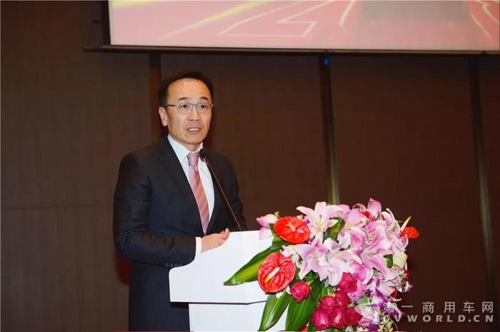 江铃重卡经销商座谈会成功召开.jpg 江铃重卡经销商座谈会成功召开.jpg
