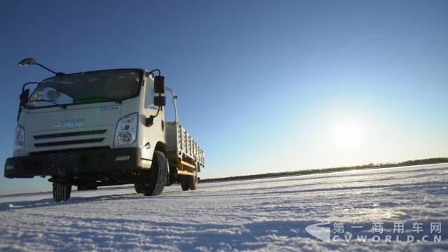 江铃轻卡凯锐800HP 3.jpg 江铃轻卡凯锐800HP 3.jpg