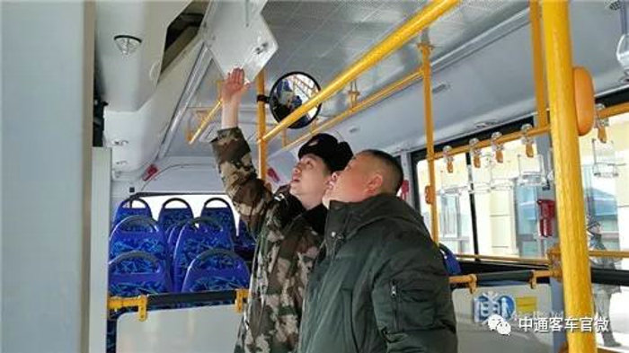 新年迎来“中国红”,俄罗斯喜迎中通公交车2.jpg 新年迎来“中国红”,俄罗斯喜迎中通公交车2.jpg