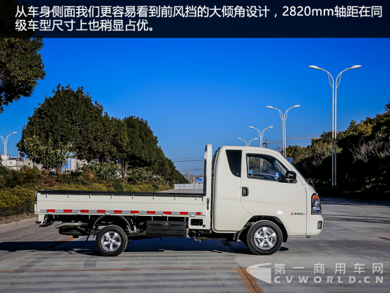 东南亚运输“小神车”试驾时骏F350微卡339.png