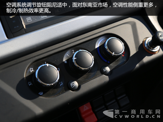 东南亚运输“小神车”试驾时骏F350微卡688.png