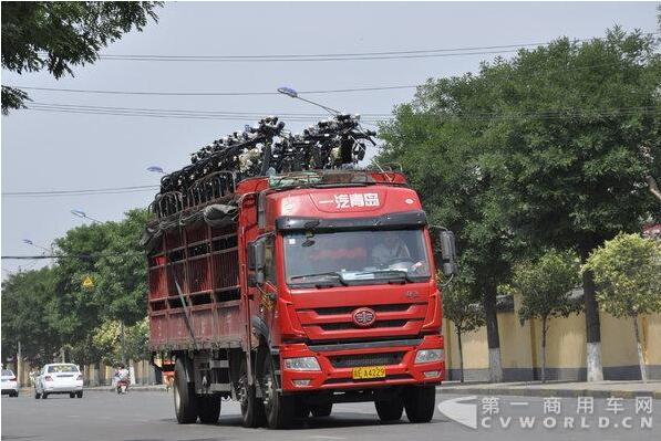 二手车.jpg 二手车.jpg