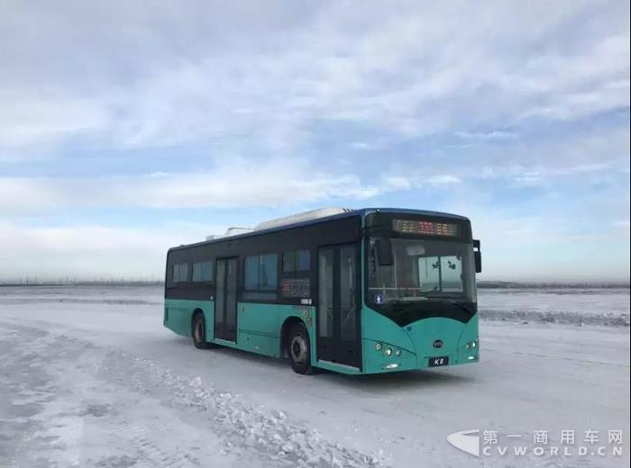 零下50℃!满载续航200公里!比亚迪K8轻松征服海拉尔.jpg 零下50℃!满载续航200公里!比亚迪K8轻松征服海拉尔.jpg
