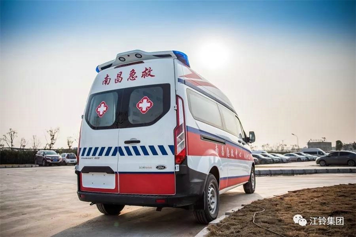 为生命护航!70辆福特新全顺救护车交付6.jpg 为生命护航!70辆福特新全顺救护车交付6.jpg