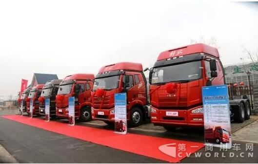 展车.jpg 展车.jpg