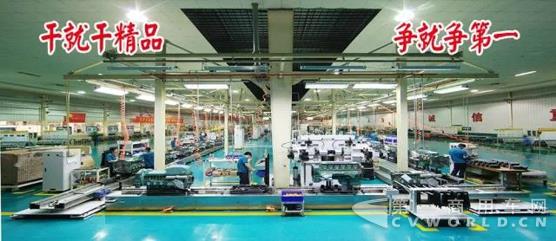 中国重汽杭发公司MC系列发动机累计生产突破六万台4.jpg 中国重汽杭发公司MC系列发动机累计生产突破六万台4.jpg