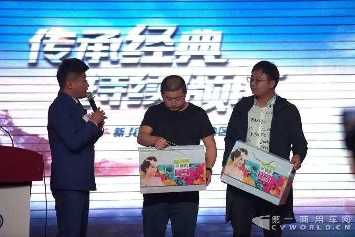 助阵大西北交通运输 新J6北方款驰骋新疆4.jpg 助阵大西北交通运输 新J6北方款驰骋新疆4.jpg