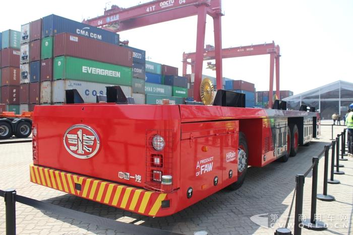 һȫ׷ICV(Inteligent Container Vehicle)ۿڼװˮƽרܳ (6).jpg