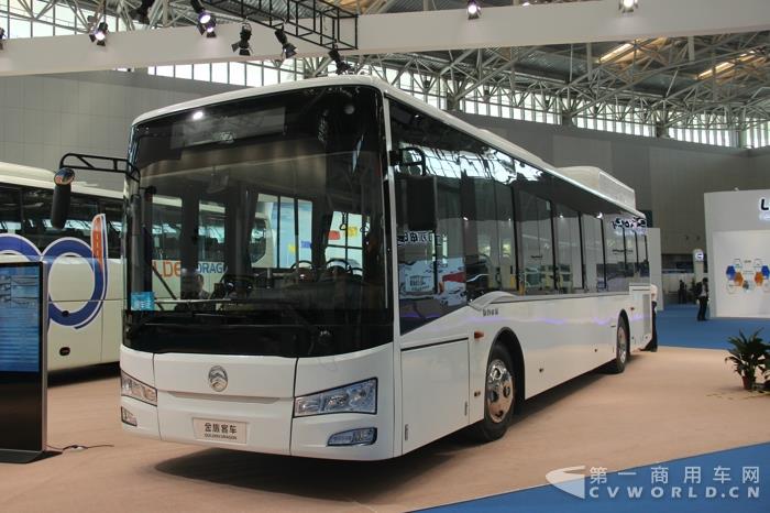 XML6125JHEV混合动力城市客车.jpg XML6125JHEV混合动力城市客车.jpg