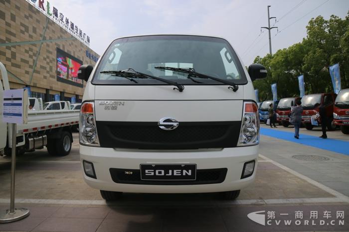 时骏F350(3).jpg 时骏F350(3).jpg