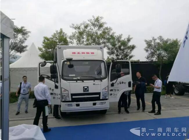 徐工纯电动轻卡3.jpg 徐工纯电动轻卡3.jpg