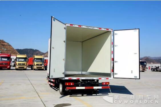 东风商用车2.jpg 东风商用车2.jpg