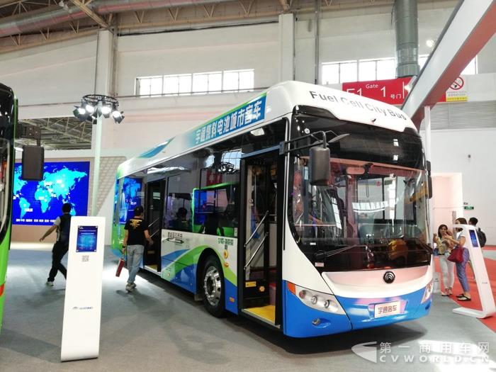 宇通ZK6115BEVY13A燃料电池客车2.jpg 宇通ZK6115BEVY13A燃料电池客车2.jpg