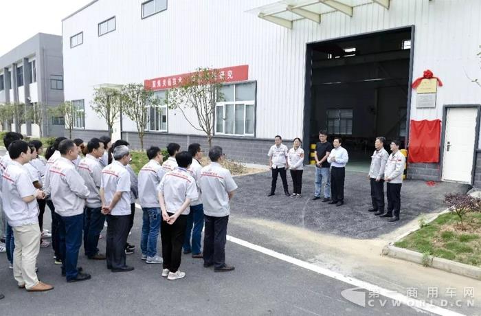 东风悬架弹簧公司新试验中心落成启用.jpg 东风悬架弹簧公司新试验中心落成启用.jpg