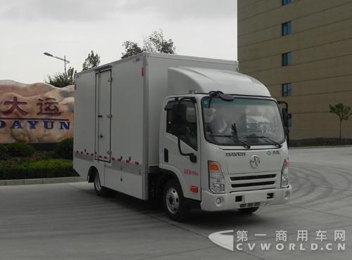 纯电动厢式运输车.jpg 纯电动厢式运输车.jpg