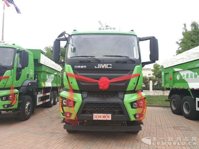 江铃重卡渣土车.jpg 江铃重卡渣土车.jpg