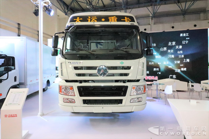 纯电动牵引车“领军重卡”大运E8.png 纯电动牵引车“领军重卡”大运E8.png