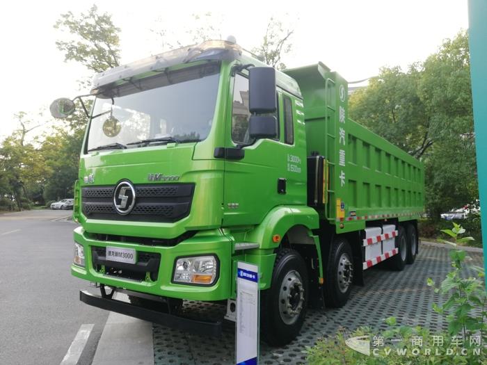 陕汽展示的纯电动自卸车 (1).jpg 陕汽展示的纯电动自卸车 (1).jpg
