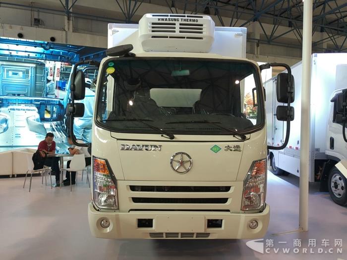 大运纯电动冷藏车.jpg 大运纯电动冷藏车.jpg