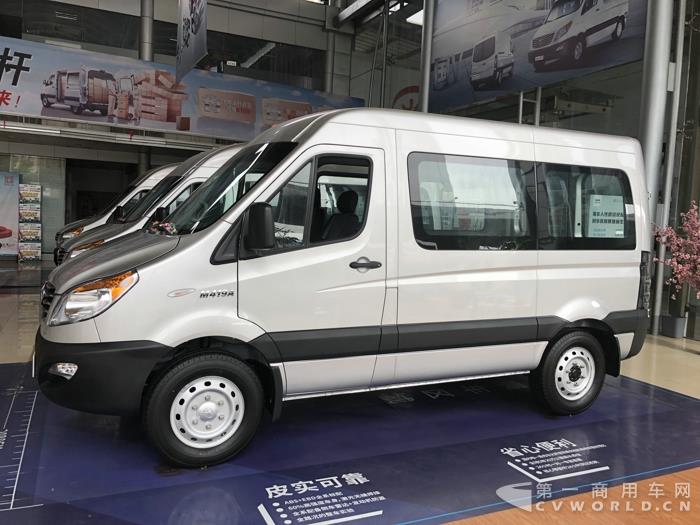整车1.jpg 整车1.jpg