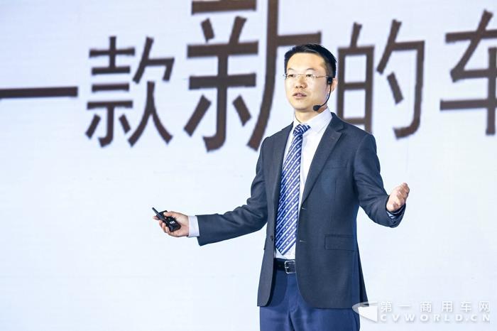 宇通客车国内营销总监丁鼎.jpg 宇通客车国内营销总监丁鼎.jpg