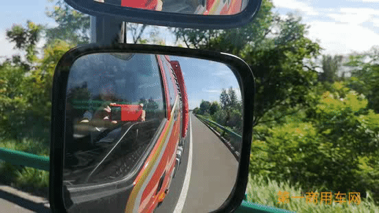 1.gif 1.gif