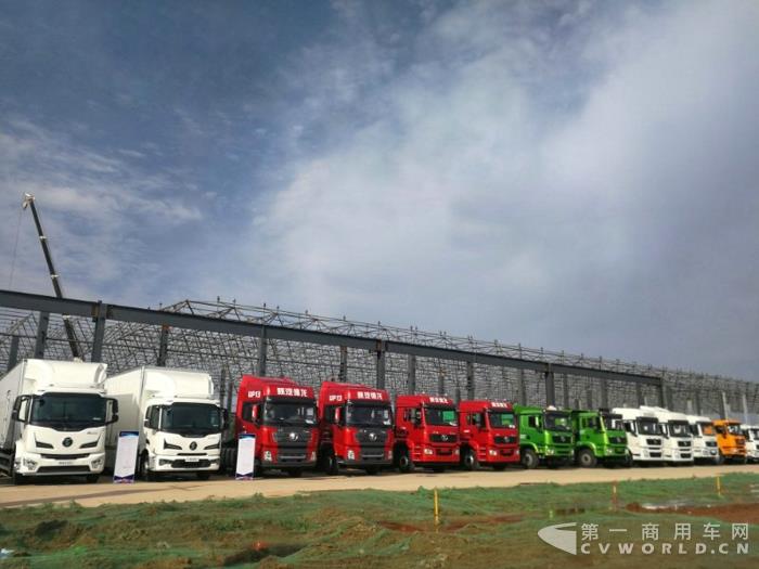 陕汽展车14.jpg 陕汽展车14.jpg