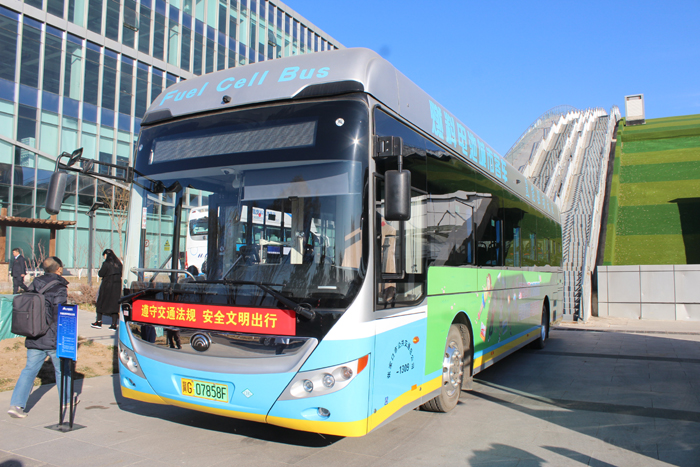 宇通氢燃料电池城市客车2.jpg 宇通氢燃料电池城市客车2.jpg