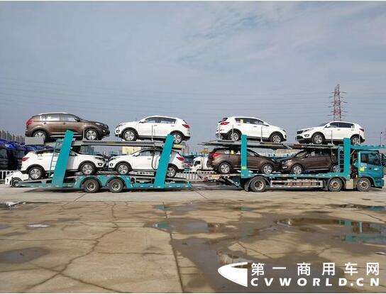 轿运车1.jpg 轿运车1.jpg
