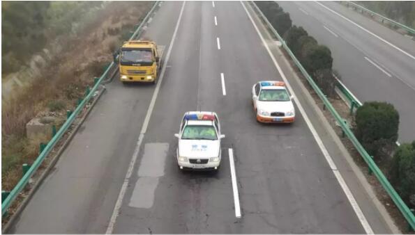 货车11.jpg 货车11.jpg