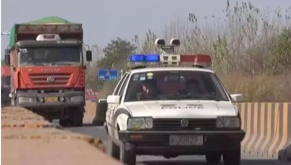 货车55.jpg 货车55.jpg