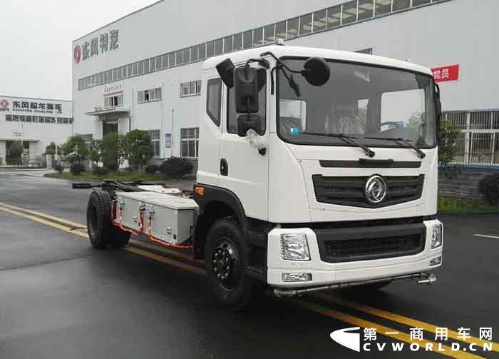东风EQ1160GTEVJ2a.jpg