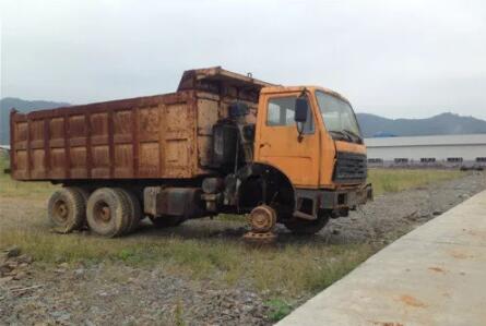 柴油车2.jpg 柴油车2.jpg