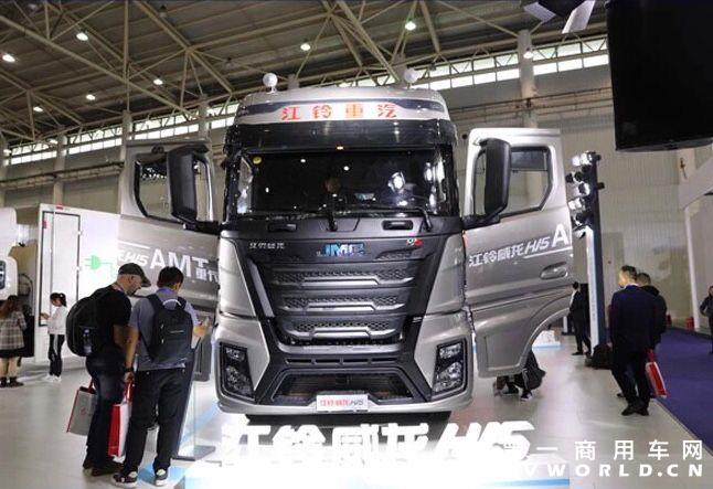 江铃威龙HV5-AMT牵引车.jpg 江铃威龙HV5-AMT牵引车.jpg