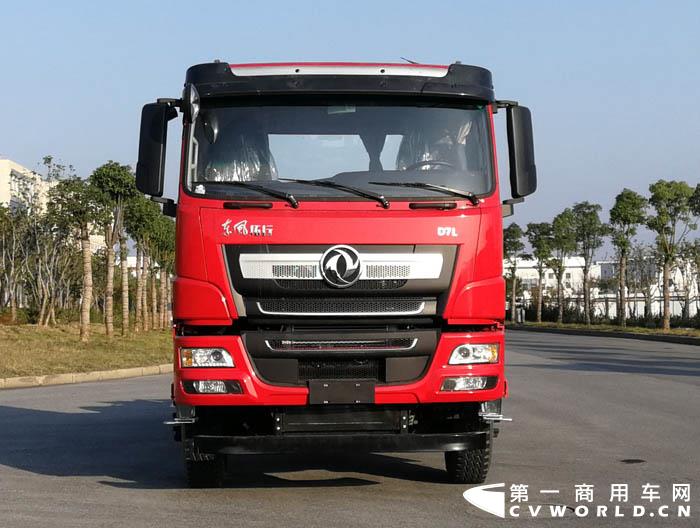东风商用车新疆公司326批3.jpg 东风商用车新疆公司326批3.jpg