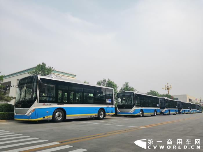 北京公交.jpg 北京公交.jpg